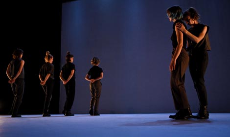 Studio za suvremeni ples, Zagreb: All’arme, kor. Ginevra Panzettim Enrico Ticconi, foto: Nina Đurđević