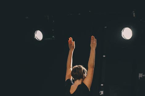 Anna, balla, autorica Anika Cetina