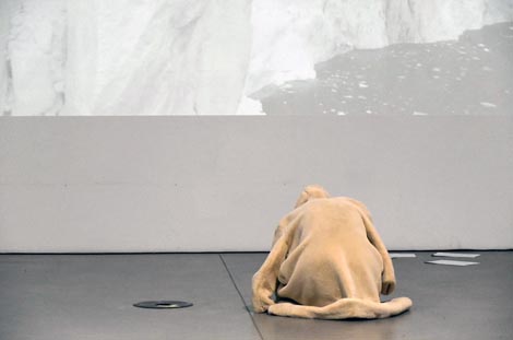 Trećeprostor, Zagreb: Bear with me, autorica Irena Boćkai, foto: Silvia Roberta Zaplatić