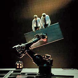 Bespredmetno, Aurélien Bory / Compagnie 111