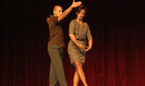 Udruga profesionalnih plesnih umjetnika PULS, Zagreb: Bijah / Sam, kor. Katarina Đurđević i Iva Ivančica Horvat