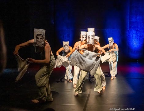 Zadarski plesni ansambl i Hrvatsko narodno kazalište Zadar: Brevijar: Volite li Zadar?, autorica Sanja Petrovski, foto: Željko Karavida, Facebook ZPA