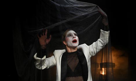 Tras studio i KunstTeatar, Cabaret fatal, red. i kor. Matea Bilosnić, foto: Nina Đurđević