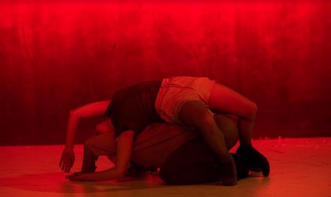 Umjetnička organizacija 21:21, Zagreb, i Zagrebački plesni centar: Caroling, autorica Petra Hrašćanec, foto: Nina Đurđević