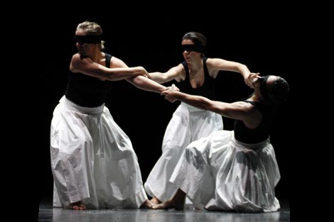 Kreativni laboratorij suvremenog kazališta KRILA; Rijeka: Carte blanche, kor. i red. Ivana Peranić