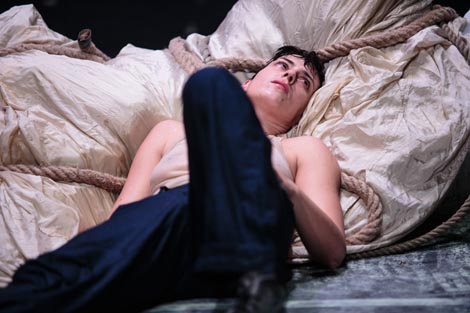 21:21, Zagreb, Kompas (Compass), autori: Simone Aughterlony, Petra Hrašćanec, Saša Božić, foto: Damir Žižić