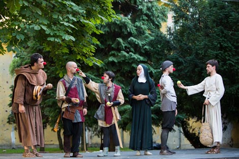 Akademija za umjetnost i kulturu u Osijeku: Peter Barnes, Crveni nosovi, mentor Jasmin Novljaković, foto: Marin Franov / OLJK