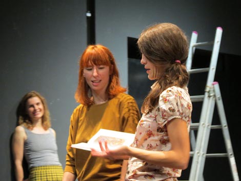 Deana Gobac, Selma Banich, Roberta Milivoj; Divna divna divna katastrofa, autorice: Selma Banich, Deana Gobac, Nataša Govedić, Roberta Milivoj, Iva Nerina Sibila