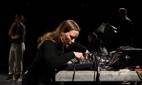 UO de facto, Zagreb: EEE (...till hell freezes over), autor Luka Švajda, foto: Nina Đurđević