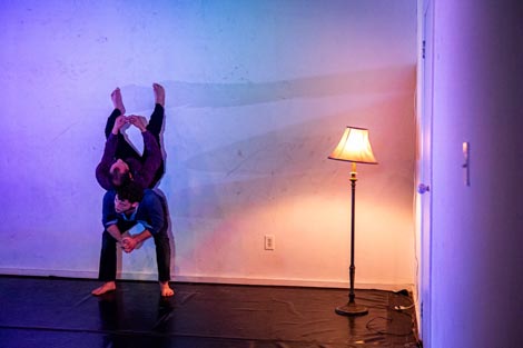 Almanac Dance Circus Theatre (SAD), NÜT Dance Company (Egipat): Fix me!, autori Ben Grinberg, Hazem Header, foto: Wide Eyed Studios