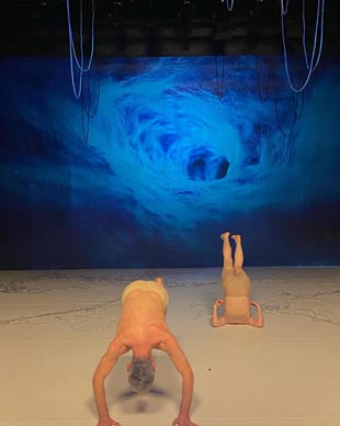 UO Yelo: Fragmenti – oda tijelu, autorica Jelena Remetin