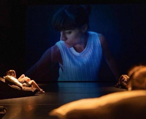 Audiovizualna instalacija Fragmenti – Oda tijelu, autorica Jelena Remetin