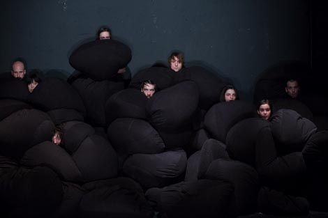 Gradnja (Der Bau), kor. Isabelle Schad