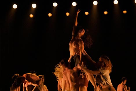 Zagrebački plesni ansambl i En-Knap grupa, Ljubljana: Gran Bolero, kor. Jesús Rubio Gamo, foto: Andrej Lamut