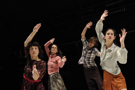 Istarsko narodno kazalište – Gradsko kazalište Pula: Jasna Žmak, Istovremeno drugi, red. Matija Ferlin, foto: Danko Stjepanović