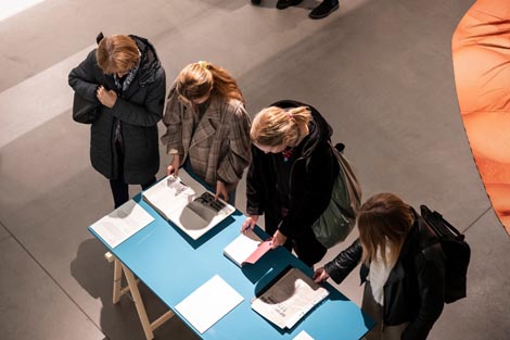 Nomad Dance Academy / Izložba Ples, otpor, (ne)rad. Kulturni, politički i umjetnički aspekti plesa za vrijeme i nakon Jugoslavije / Dancing, Resisting, (Un)Working – Aspects of Dance as a Cultural, Political, and Art Work in Yugoslavia and After, foto: Sanja Bistričić