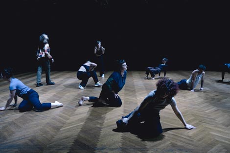 Plesni odsjek ADU u dijalogu s koreografijom Goldberg varijacije J.S.Bacha, izvodi Glen Gould, improvizira Steve Paxton (1986.) pripremio Jurij Konjar, foto: Sanja Merčep