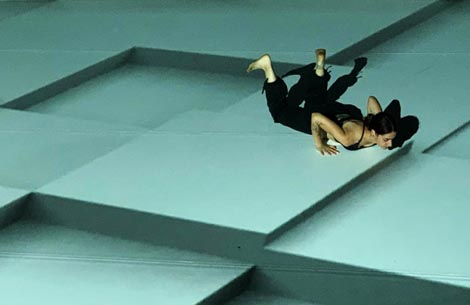 Plesni kolektiv d_lc, Zagreb: Lada, kor. Maja Drobac