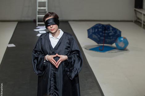 Ilja Fontain Production Cie Public in private: Lady Justice, autorica Jasna Layes Vinovrški, foto: © Krunoslav Marinac