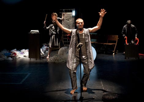 Studio za suvremeni ples, Zagreb: Large, kor. Sanja Tropp Frühwald