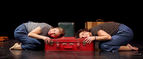 Kazalište Mala scena, Zagreb: Buga Marija Šimić, Leptirove pjesme, red. Buga Marija Šimić