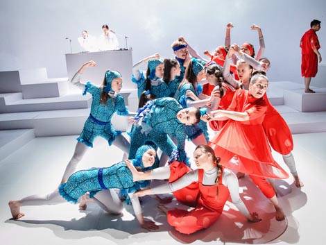 UO Vrum, Zagreb: Ljubičasto, red. i kor. Sanja Tropp Frühwald