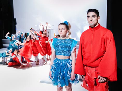 UO Vrum, Zagreb: Ljubičasto, red. i kor. Sanja Tropp Frühwald