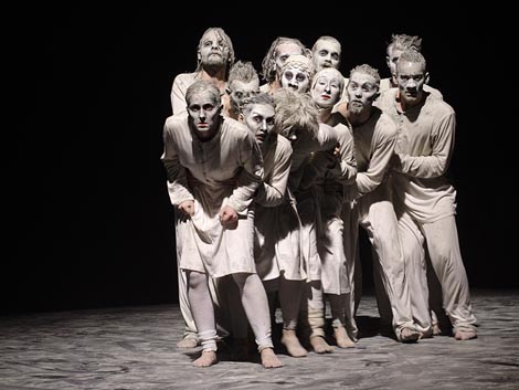 Compagnie Maguy Marin, Maison des Arts et de la Culture de Créteil, May B, kor. Maguy Marin, foto: fr.wikipedia.org