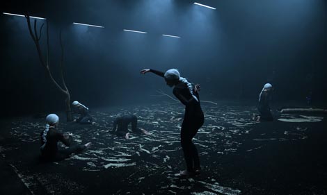 Studio za suvremeni ples, Zagreb, & Zagrebačko kazalište mladih: Mica, kor. Astrid Boons