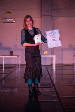 Ana Novković na dodjeli godišnjih nagrada strukovnih udruga suvremenog plesa Republike Hrvatske za 2023., foto: Matija W. Kralj