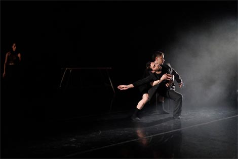 Yellowbiz Art Collective (YAC), Rijeka & Cornelia Dance Company, Napulj: Exit (Next, kor. Michele Pastorini), foto: hnkvz.hr