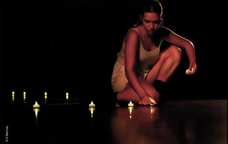 Plesni art laboratorij i Fronesis: Niti, kor. Senka Baruška, Jasna Čižmek Tarbuk, foto: Krunoslav Marinac