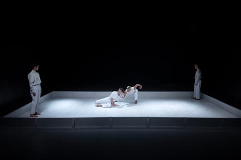 Zagrebački plesni ansambl: Okvir, kor. Borna Babić, foto: Facebook ZPA