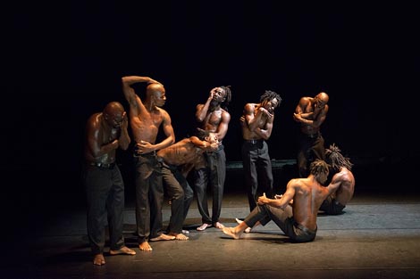 Omma, kor. Josef Nadj, foto: Sophie Carles/Severine Charrier