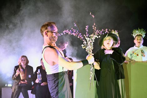 Eurokaz, Zagreb: Pjesma C/cvrčka, red. Iva Srnec, foto: Jadran Boban