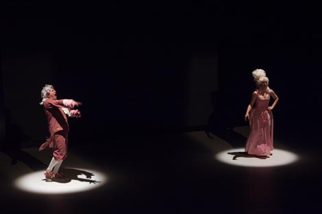 Ples u 2043., kor. Sonja Pregrad i Willy Prager