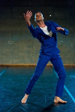 MASA Dance co., Zagreb: RAVE(ON), autori Aleksandra Mišić i Ognjen Vučinić, foto: Andi Bančić