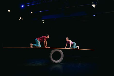 Art No More Association, Rumunjska; Somatic Freaks – The Proprioceptors Revolution, autori Vlad Benescu, Alexandra Mihaela Dancs, foto: Mihai Smeu