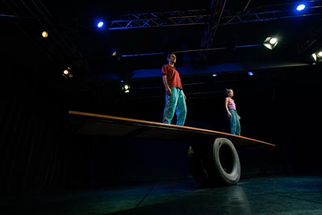 Art No More Association, Rumunjska; Somatic Freaks – The Proprioceptors Revolution, autori Vlad Benescu, Alexandra Mihaela Dancs, foto: Ana Dima