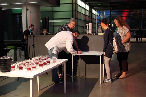 Tajči Čekada, performans Liquid Rullet, foto: arhiv umjetnice