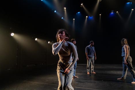 Sabmarine, Zagreb: Talking Heads Case, kor. Endi Schrötter i Lara Frgačić, foto: Katarina Hrabar