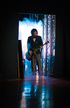 Tricycle Trauma, Zagreb: U prazno