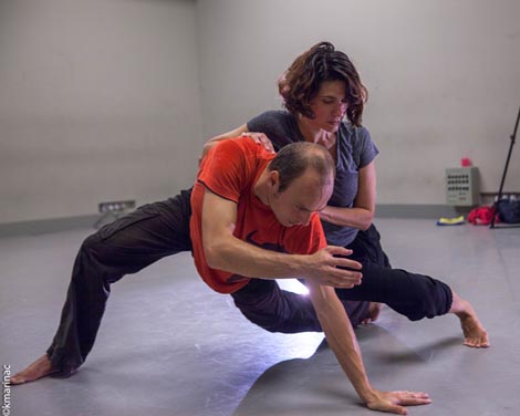 llinkt! plesni projekt 2106. i program Rezidencija Zagrebačkog plesnog centra: Undercurrent, autori: Iva Nerina Sibila, Nikola Orešković, foto: Krunoslav Marinac