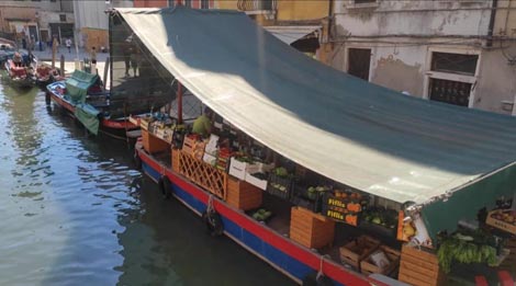 Venecija, tržnica na vodi
