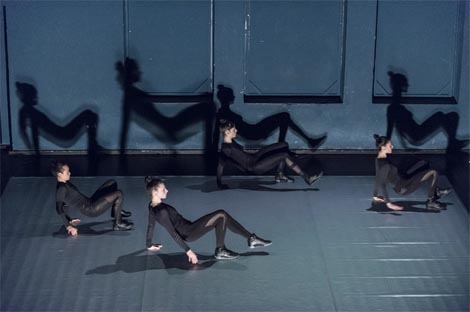 CocoonDance Company: Vis Motrix, kor. Rafaële Giovanola, foto: cocoondance.net
