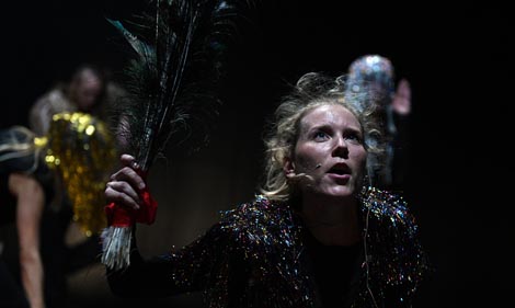 Studio za suvremeni ples, Zagreb: Žar-ptica, kor. Sergiu Matis, foto: Nina Đurđević