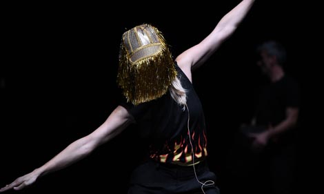 Studio za suvremeni ples, Zagreb: Žar-ptica, kor. Sergiu Matis, foto: Nina Đurđević