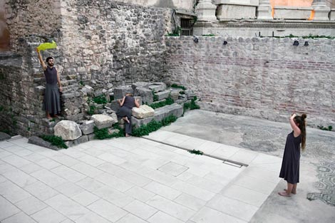 Koribant Lab: ne-mjesto tjelovanja, autorski tim Katja Grcić, Stipe Gugić, Kristina Lovrić, Slavena Verić, foto: Darko Škrobonja