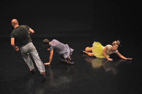 Masa Dance Company: Skok u prazno, autorica i koreografkinja: Aleksandra Mišić, foto: © Ksenija Španec